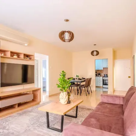 Apartment 2br Sunrise Port View Steps From Finikoudes By Cyprus Horizons