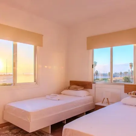 Apartment 2br Sunrise Port View Steps From Finikoudes By Cyprus Horizons *