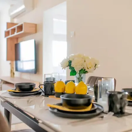 Apartment 2br Sunrise Port View Steps From Finikoudes By Cyprus Horizons *